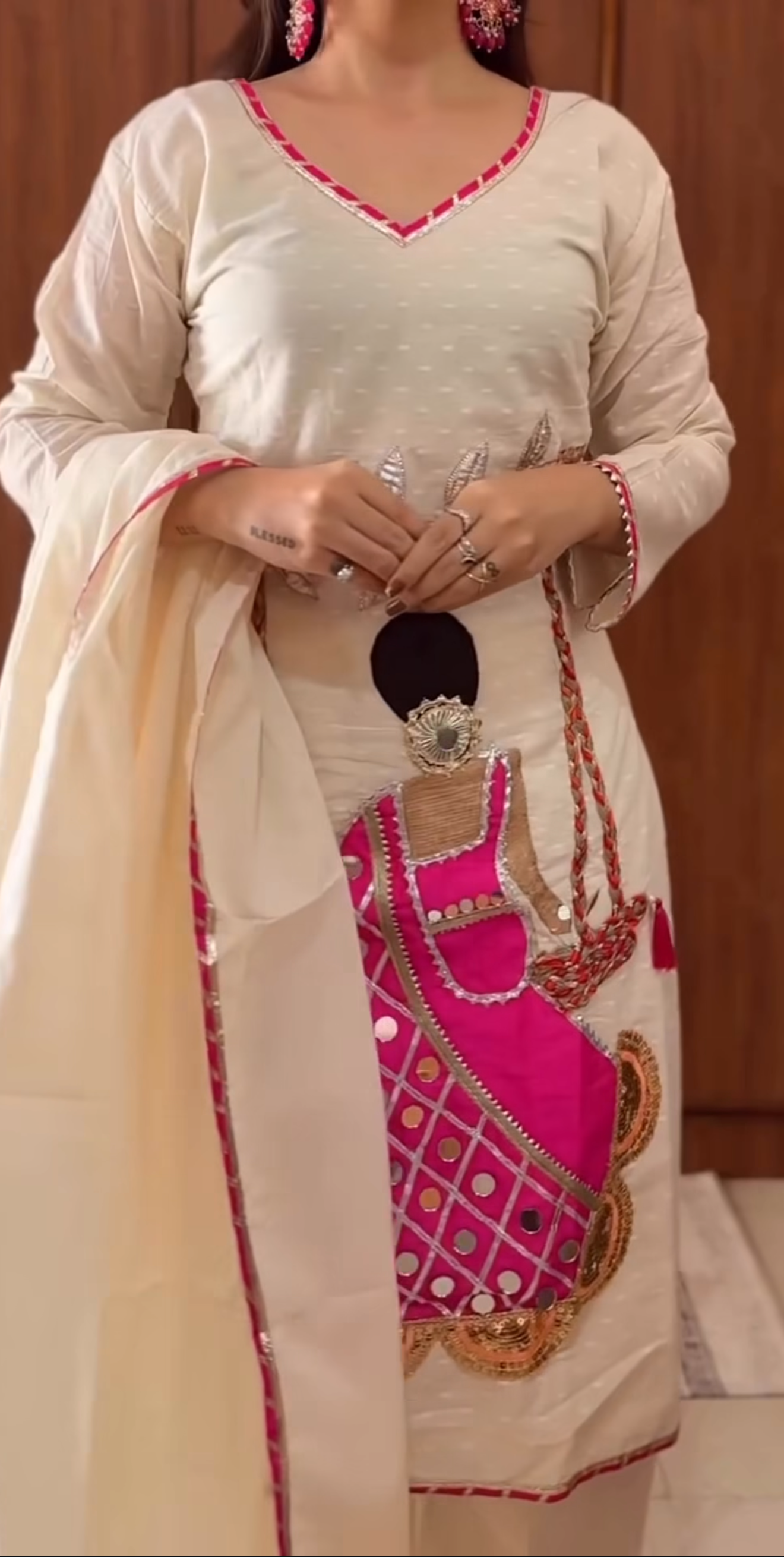 Gulaabo Cotton Premium suit